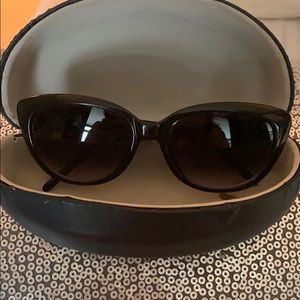 Vince Camuto Other - Vince Camuto cat eye sun glasses ! Vince Camuto Other - Vince Camuto cat eye sun glasses !